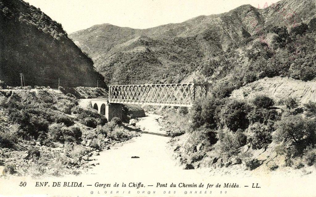 Blida - Gorges de la Chiffa 002.jpg